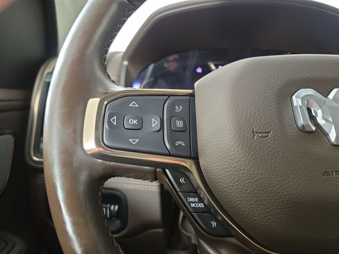 Certified 2025 RAM 1500 Limited AWD/4WD image 16