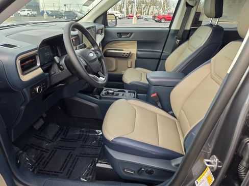 New 2025 Ford Maverick Lariat image 21