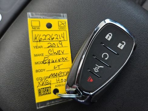 Used 2019 Chevrolet Equinox LT FWD image 21