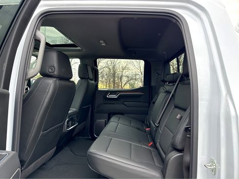 New 2026 GMC Sierra 1500 Denali w/ Denali Reserve Package image 7