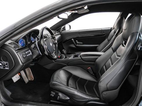 Used 2014 Maserati GranTurismo MC image 38