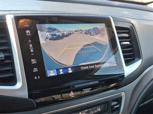 Used 2020 Honda Ridgeline Sport image 7