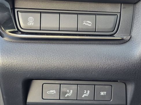 Used 2022 MAZDA CX-30 AWD 2.5 S w/ Premium Package image 16