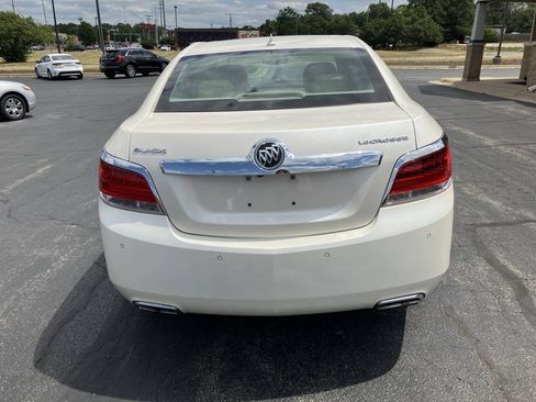 Used 2013 Buick LaCrosse Premium w/ Driver Confidence Package FWD image 4