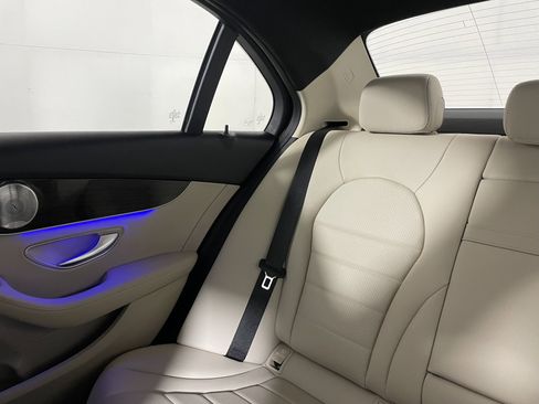 Used 2020 Mercedes-Benz C 300 Sedan image 13