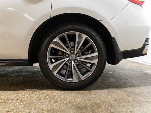 Used 2018 Acura MDX FWD w/ Technology Package image 11