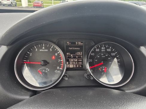 Used 2011 Nissan Rogue SV w/ SL Pkg AWD/4WD image 18