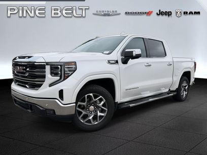 Used 2022 GMC Sierra 1500 SLT w/ SLT Premium Plus Package