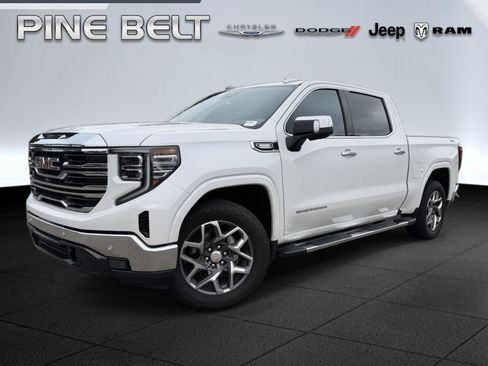 Used 2022 GMC Sierra 1500 SLT w/ SLT Premium Plus Package AWD/4WD image 1