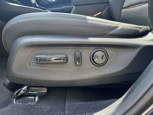 Used 2025 Honda CR-V Sport-L image 18