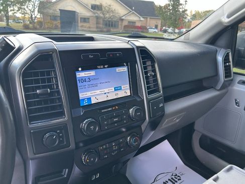 Used 2019 Ford F150 XLT w/ Equipment Group 302A Luxury image 19