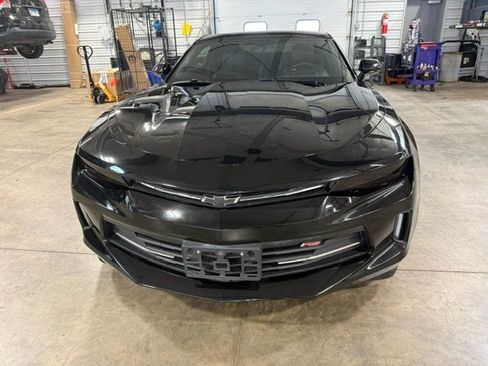 Used 2016 Chevrolet Camaro LT RWD image 24
