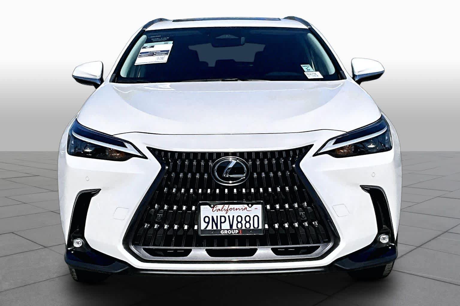 Certified 2025 Lexus NX 250 FWD w/ Accessory Package (2T) image 3