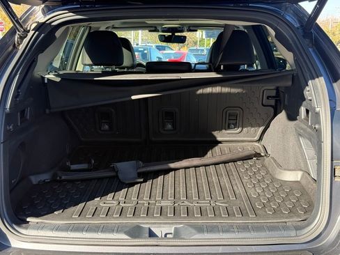 Used 2023 Subaru Outback Limited XT image 11