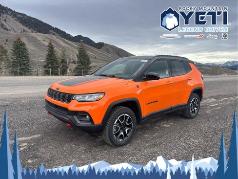 New 2026 Jeep Compass Trailhawk image 2