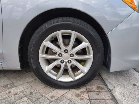 Used 2014 Subaru Impreza 2.0i Premium w/ All-Weather Package w/CVT AWD/4WD image 47