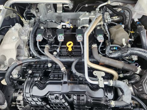 Used 2021 Nissan Rogue SV AWD/4WD image 18