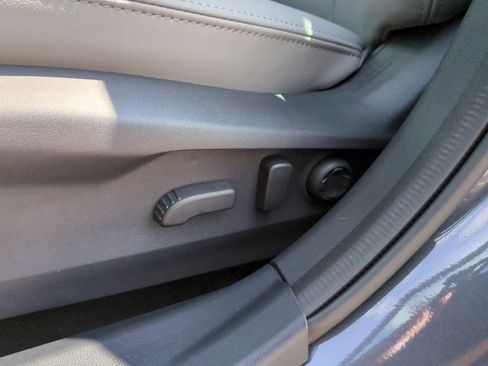 Used 2025 Subaru Legacy Limited image 16