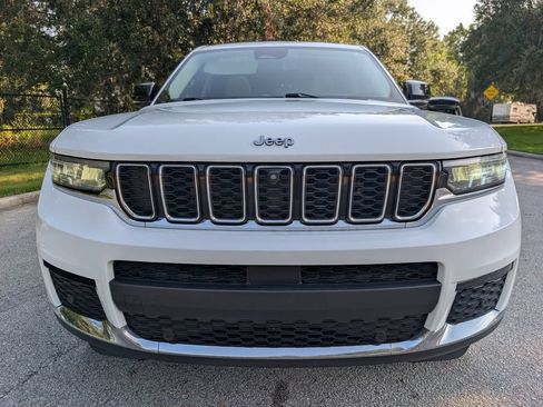 Used 2021 Jeep Grand Cherokee L Limited w/ Luxury Tech Group II AWD/4WD image 2