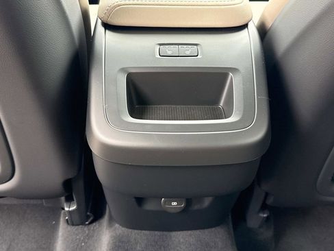New 2026 Volvo XC60 B5 Plus w/ Protection Package Premier image 15