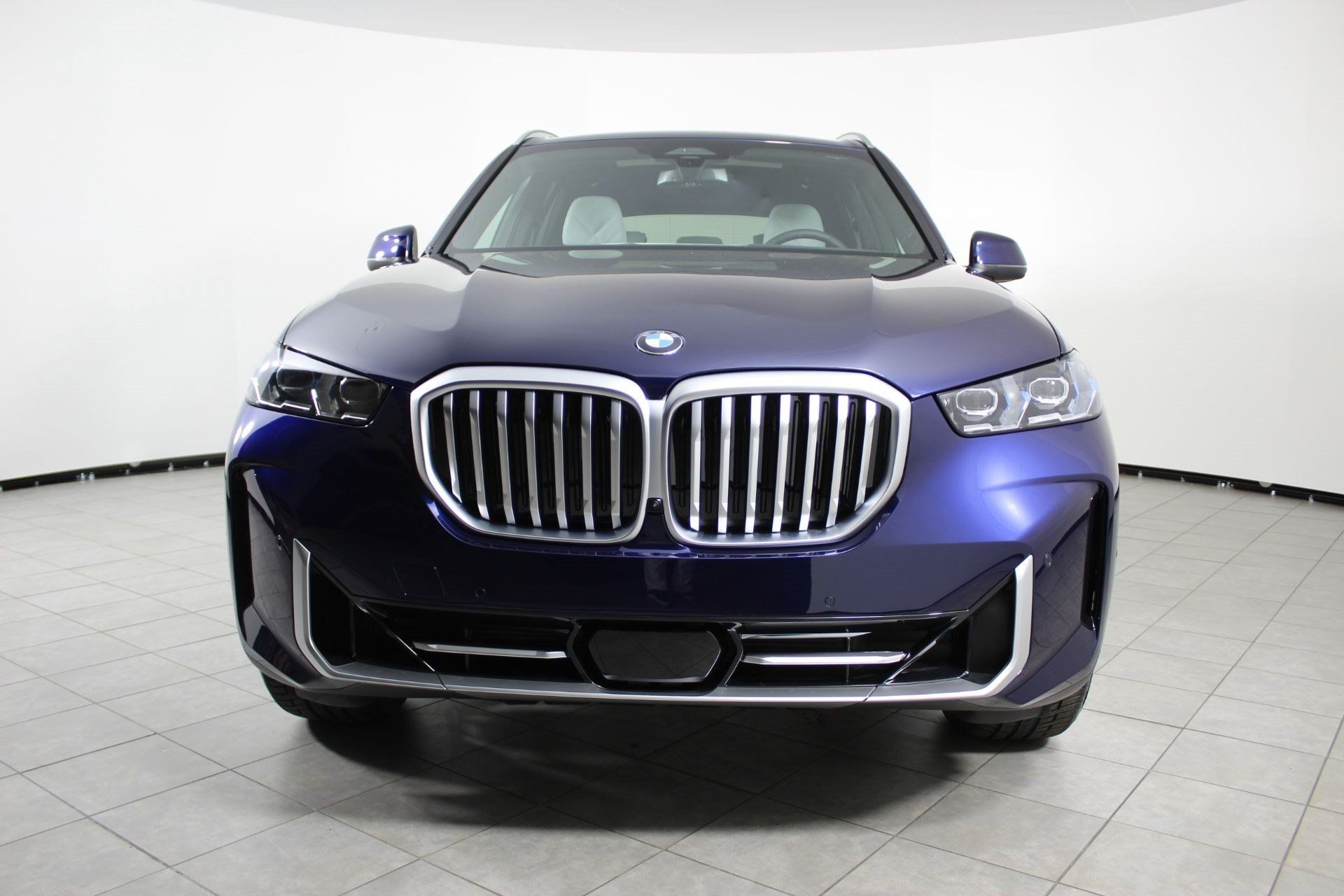 Used 2026 BMW X5 sDrive40i w/ Climate Comfort Package RWD image 6