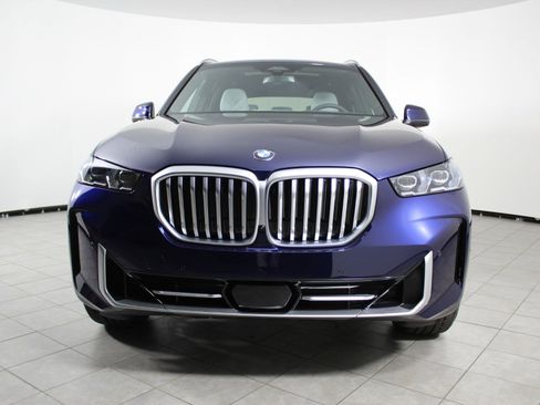 New 2026 BMW X5 sDrive40i w/ Climate Comfort Package image 6