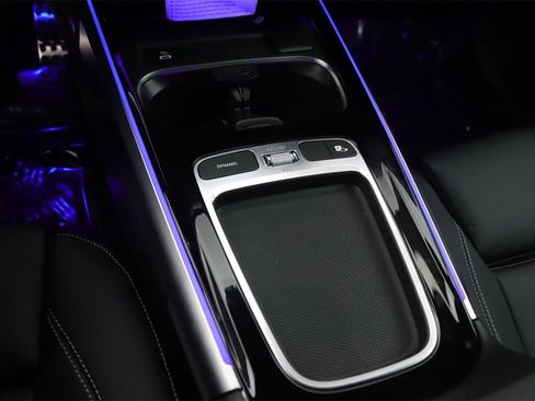 New 2026 Mercedes-Benz GLB 35 AMG 4MATIC image 7