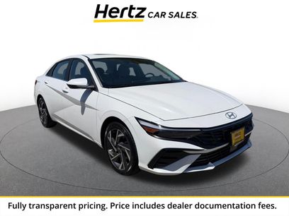 Used 2025 Hyundai Elantra Limited