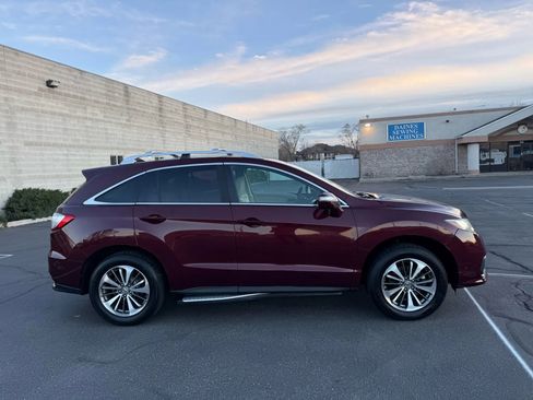 Used 2017 Acura RDX AWD w/ Advance Package image 4