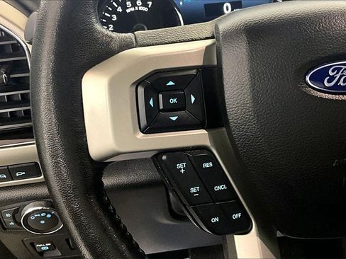 Certified 2019 Ford F150 Lariat w/ Equipment Group 502A Luxury image 15