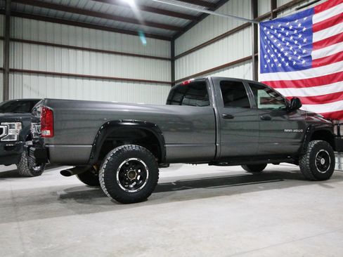 Used 2003 Dodge Ram 2500 Truck SLT image 12