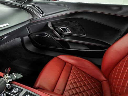 Used 2020 Audi R8 V10 AWD/4WD image 29