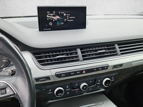 Used 2018 Audi Q7 2.0T Premium Plus w/ Premium Plus Package image 17