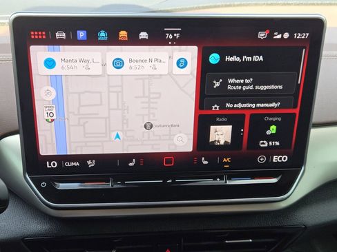 Used 2024 Volkswagen ID.4 Pro image 18