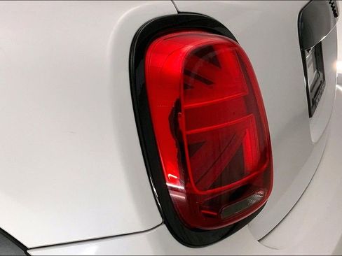 Certified 2024 MINI Cooper S image 28