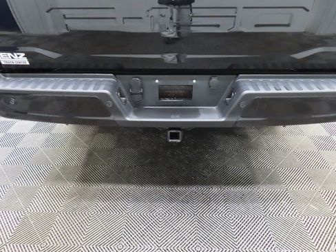 Used 2022 Ford F150 Lariat w/ Equipment Group 502A High image 36