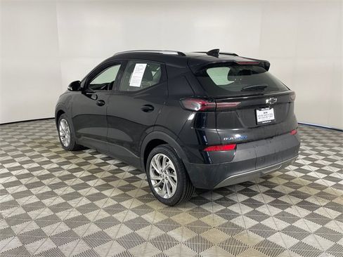 Used 2022 Chevrolet Bolt EUV LT w/ Driver Confidence Package image 12