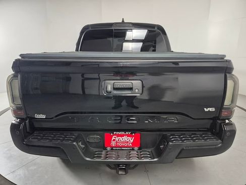 Used 2020 Toyota Tacoma TRD Off-Road w/ TRD Premium Off Road Package AWD/4WD image 12