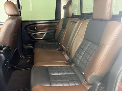 Used 2017 Nissan Titan Platinum Reserve AWD/4WD image 13