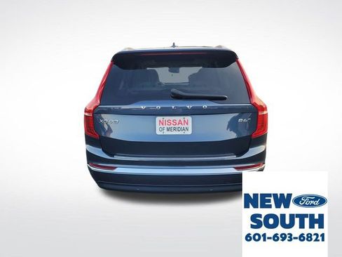 Used 2025 Volvo XC90 B6 Plus w/ Protection Package Premier image 4