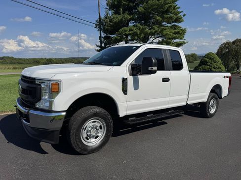 Used 2020 Ford F350 XL w/ Power Equipment Group AWD/4WD image 2