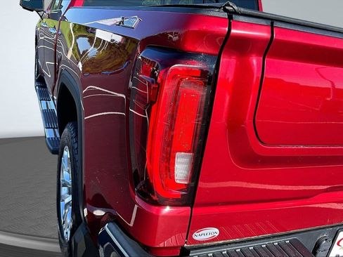 Used 2019 GMC Sierra 1500 SLT w/ SLT Premium Package AWD/4WD image 31
