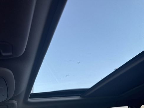 Used 2024 Subaru Forester Limited image 12