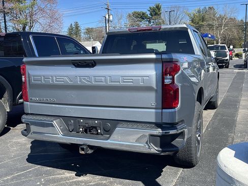 Used 2024 Chevrolet Silverado 1500 LT image 3