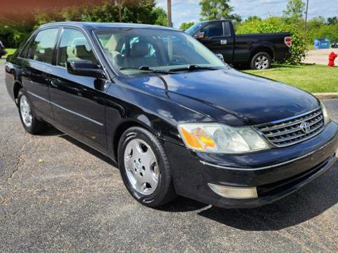Used 2004 Toyota Avalon XLS FWD image 1