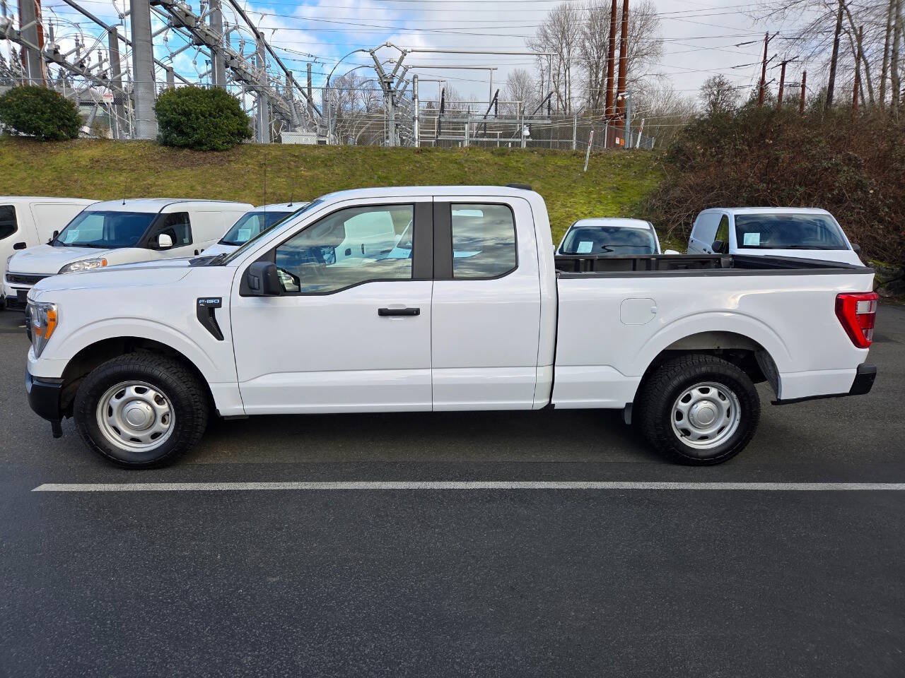 Used 2021 Ford F150 XL w/ Equipment Group 101A High RWD image 4