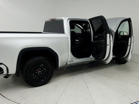 Used 2020 GMC Sierra 1500 Elevation w/ Elevation Value Package RWD image 13