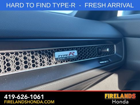 Used 2025 Honda Civic Type R image 19