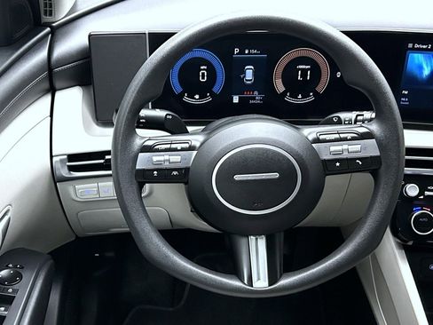 Used 2025 Hyundai Tucson SEL image 12