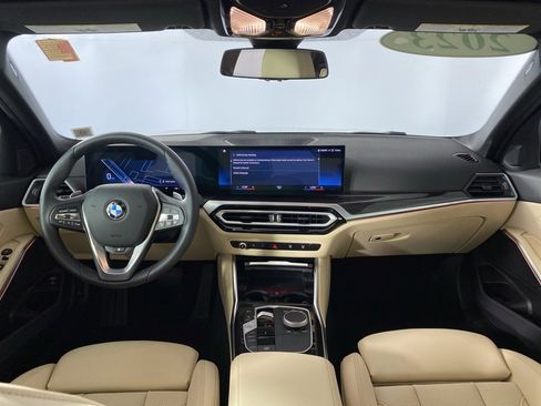 Certified 2023 BMW 330i xDrive Sedan w/ Driving Assistance Package image 5